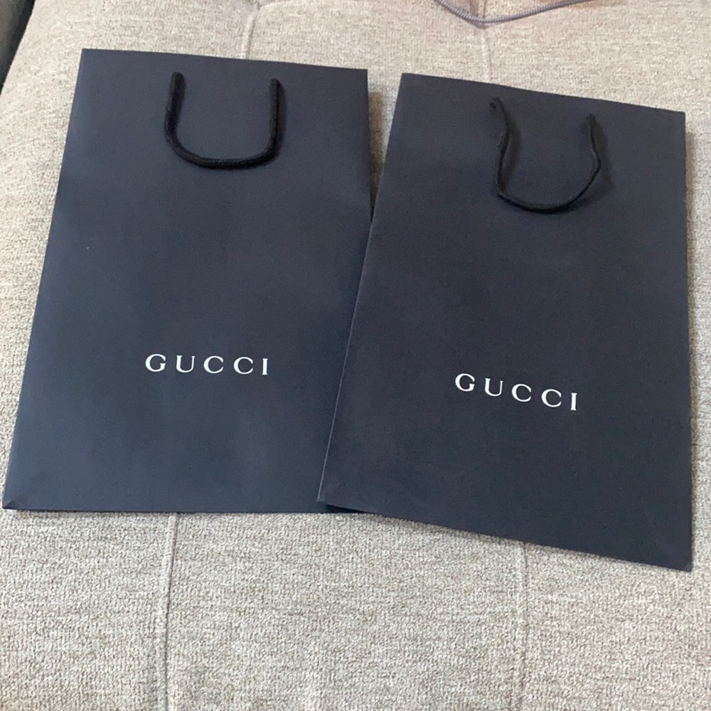 Gucci paper shopping bags
